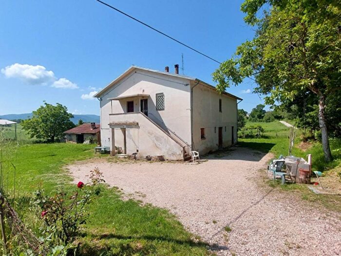 Casa con 6 locali in vendita in Località San Silvestro, Uncinano Monti Martani, Spoleto