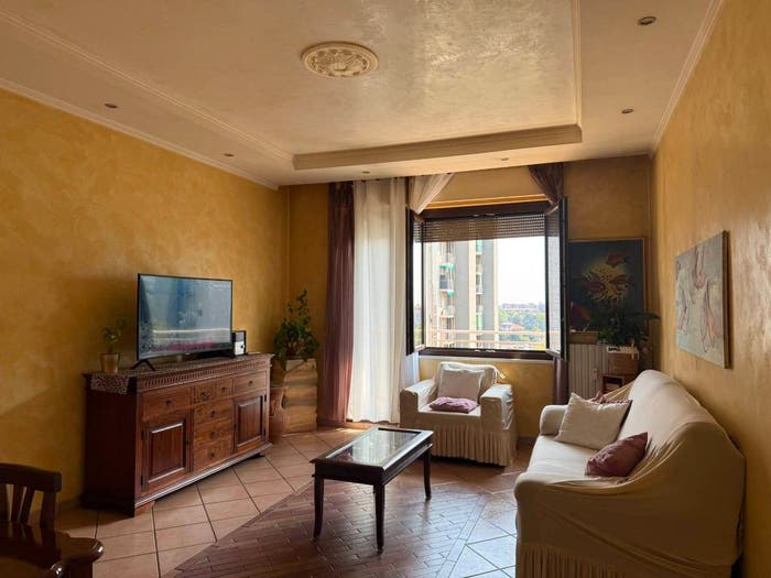 Appartamento trilocale in vendita in Via Giuseppe Di Vittorio, Corsico