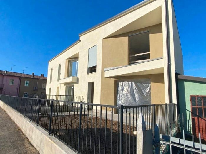 Casa quadrilocale in vendita in Grezzano, Mozzecane