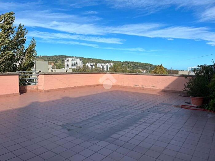 Casa trilocale in vendita in Via toscanini, Villa San Martino, Pesaro
