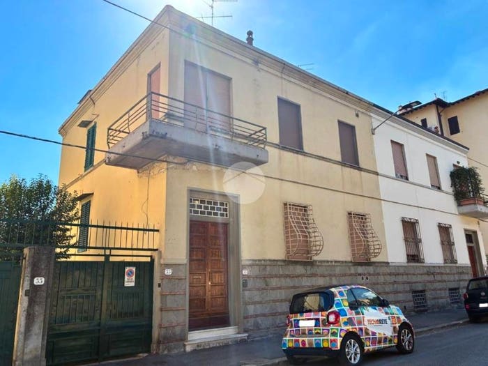 Appartamento con 5 locali in vendita in Via Antonio Cocchi, Campo di Marte, Firenze