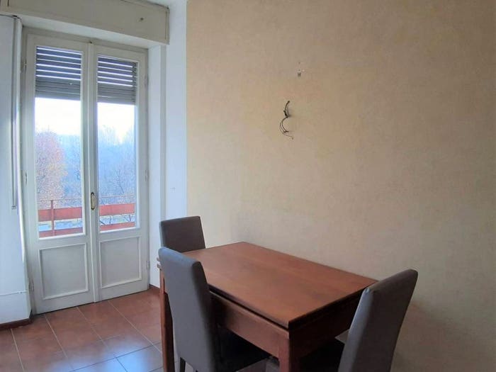 Appartamento trilocale in vendita in Via Lorenzo Fasolo, Crosione, Pavia
