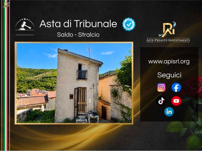 Appartamento con 6 locali in vendita in Via Cammino Matera, Moiano