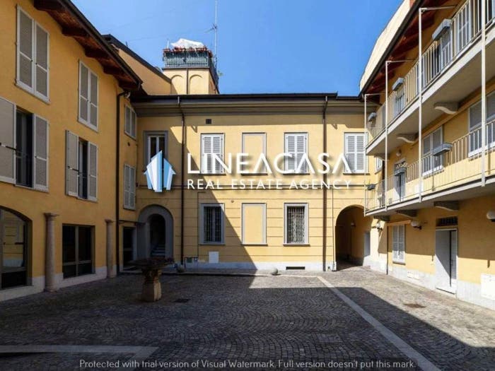 Appartamento quadrilocale in vendita in via Cavour, Corsico