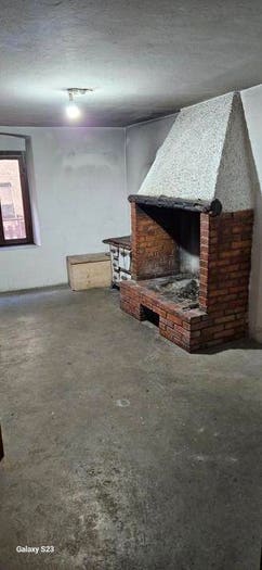 Appartamento trilocale in vendita in Via Tullio Baroni, Centro, Bondone