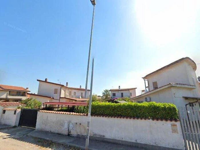 Casa trilocale in vendita in Viale Nuova California Marina di Ardea RM Italia Ardea RM, Tor San Lorenzo Nuova California, Ardea