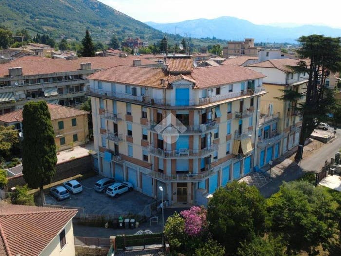 Appartamento trilocale in vendita in Via Santa Lucia, Centro, Cave