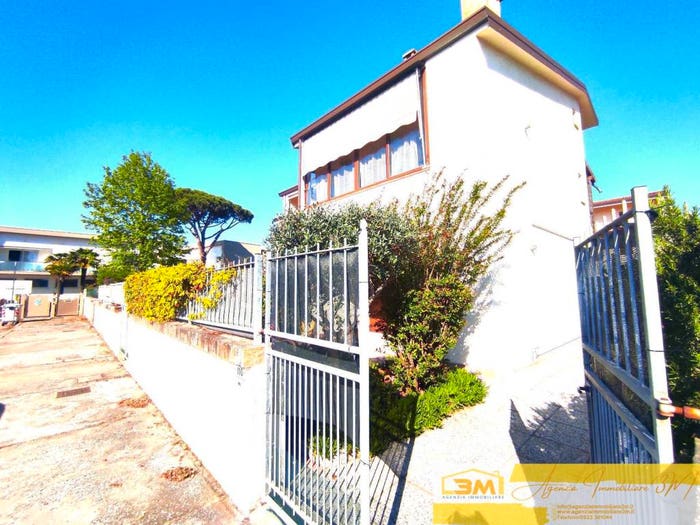 Casa bilocale in vendita in Viale Alpi Orientali Sud, Lido degli Scacchi Lido di Pomposa, Comacchio