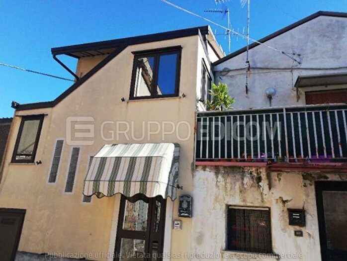 Appartamento trilocale in vendita in via Traversa Toscano, Santa Maria, Catanzaro