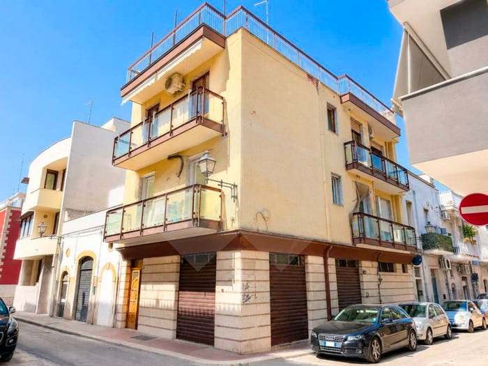 Appartamento trilocale in vendita in Via Vittorio Alfieri, Sacro Cuore Via Corato, Andria
