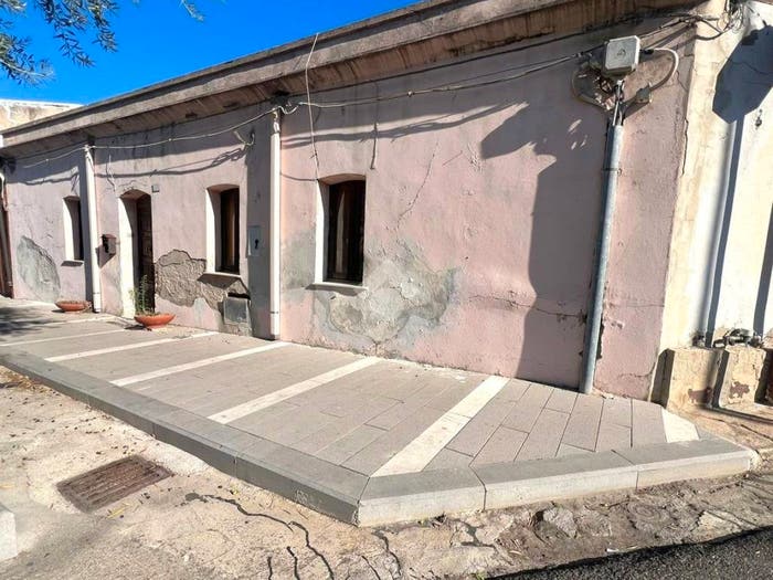 Casa con 5 locali in vendita in Via Manzoni, Centro, Santa Giusta