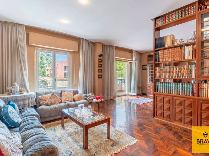 Appartamento con 6 locali in vendita in Via Alessandro Telesino, Uditore Leonardo Da Vinci Alta, Palermo