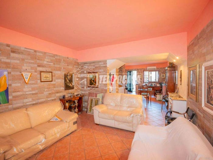 Casa con 6 locali in vendita in Strada Provinciale, Masse, Messina