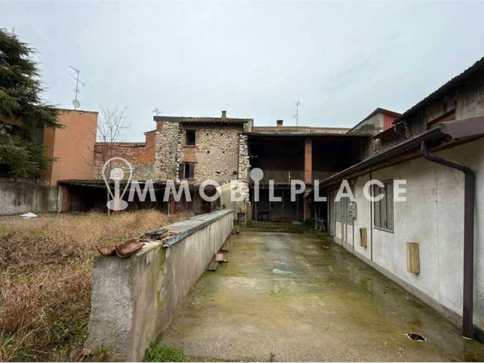 Casa con 6 locali in vendita in Via Rodone, Sant'Eufemia Caionvico, Brescia