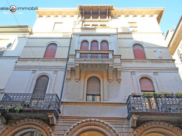 Appartamento bilocale in vendita in Via Bernardino Gatti, Centro Storico, Pavia