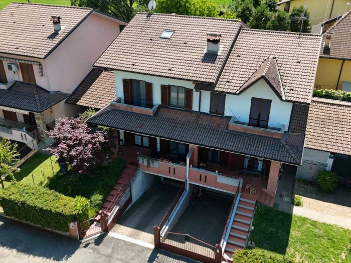 Casa con 5 locali in vendita in Via Papa Giovanni XXIII, Centro, Fombio