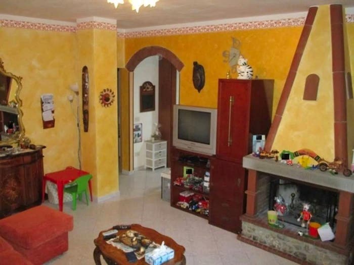 Appartamento con 5 locali in vendita in Centro, Bucine