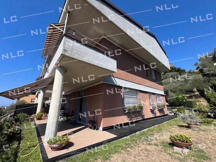 Casa con 6 locali in vendita in Via degli Ulivi, Centro, Lavagna