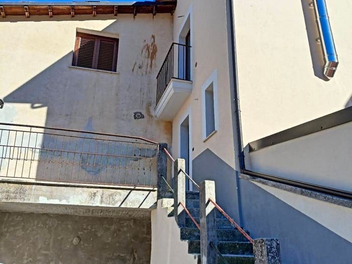 Appartamento trilocale in vendita in Via Galileo Galilei, San Nicola, Tornimparte