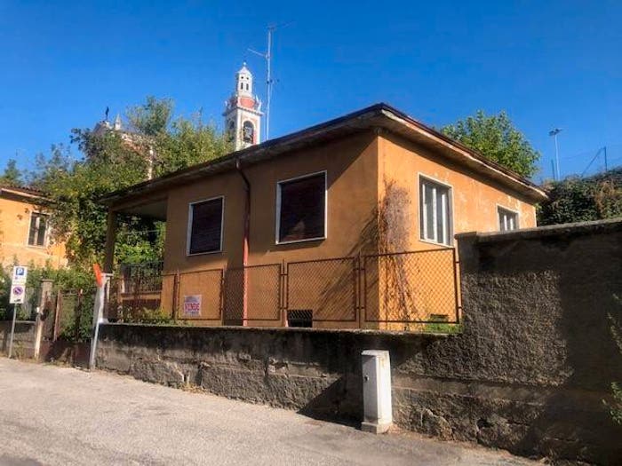 Casa quadrilocale in vendita in Via Umberto I, Centro, Castiglione d'Adda
