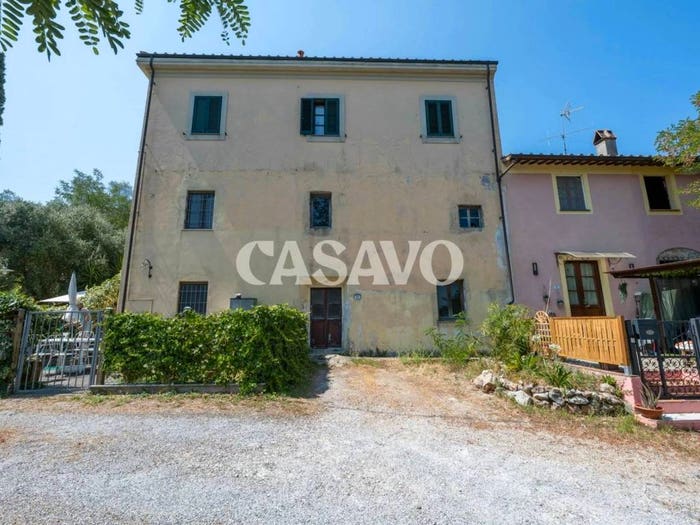 Appartamento con 5 locali in vendita in Viale Casapieri, Vecchiano