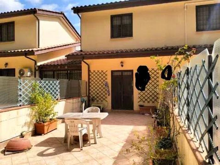 Casa con 5 locali in vendita in Via Austis, Aranova, Fiumicino