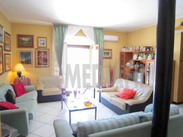 Appartamento con 6 locali in vendita in VIA ARNO, Rossano Stazione, CoriglianoRossano