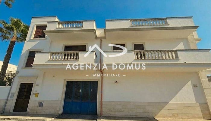 Casa quadrilocale in vendita in Via Giacobina n, Centro, Racale