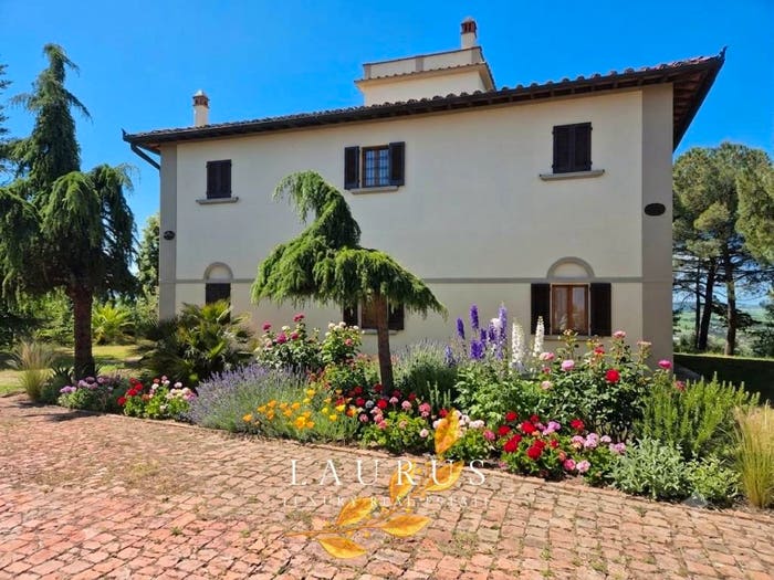 Casa con 6 locali in vendita in Via Orazio Bacci, Centro, Castelfiorentino