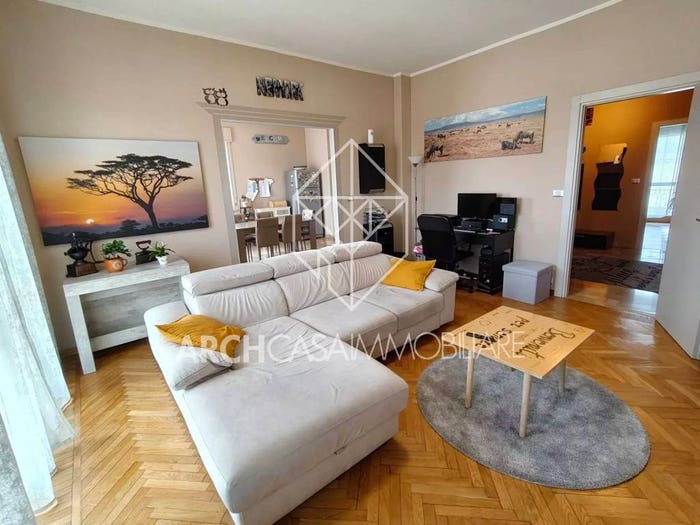 Appartamento con 5 locali in vendita in Via Peveragno, Centro, Boves