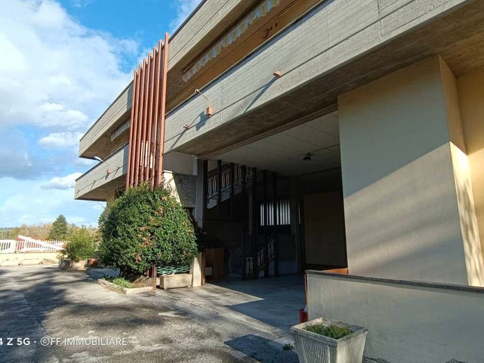 Casa con 6 locali in vendita in Via dell'Acquedotto, Villa Potenza, Macerata
