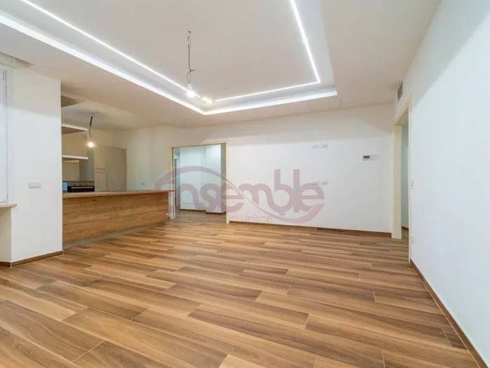 Appartamento con 5 locali in vendita in Viale Italo e Cleofonte Campanini, San Lazzaro, Parma