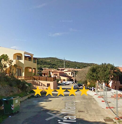 Appartamento trilocale in vendita in Via Marco Polo, Ruoni, Santa Teresa Gallura
