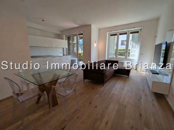 Appartamento quadrilocale in vendita in Via Wolfgang Amadeus Mozart, Parco, Monza