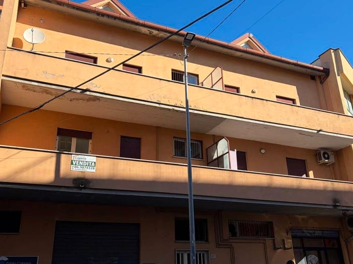 Appartamento trilocale in vendita in Centro, Capena