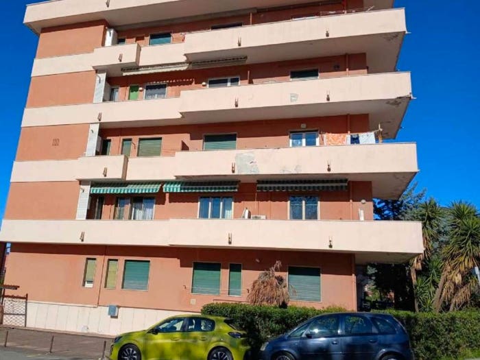 Appartamento bilocale in vendita in via Umberto Giampaoli, Centro, Massa