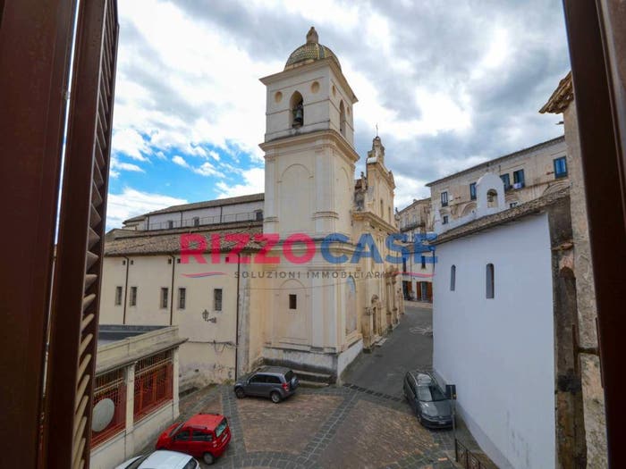 Appartamento con 6 locali in vendita in Piazza Duomo, Rossano, CoriglianoRossano