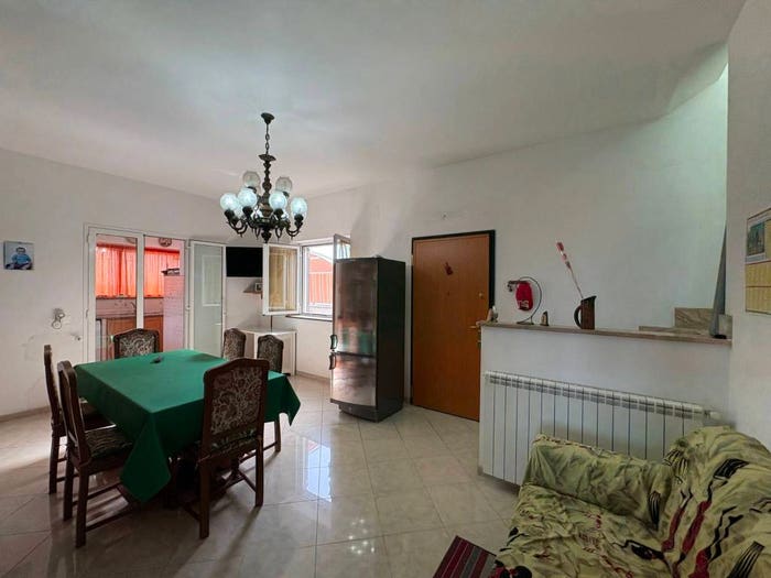 Casa con 5 locali in vendita in Via Monte Della Mezzaluna, Mentana