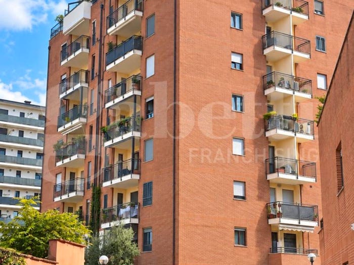 Appartamento monolocale in vendita in Via Franco Tosi, Barona, Milano