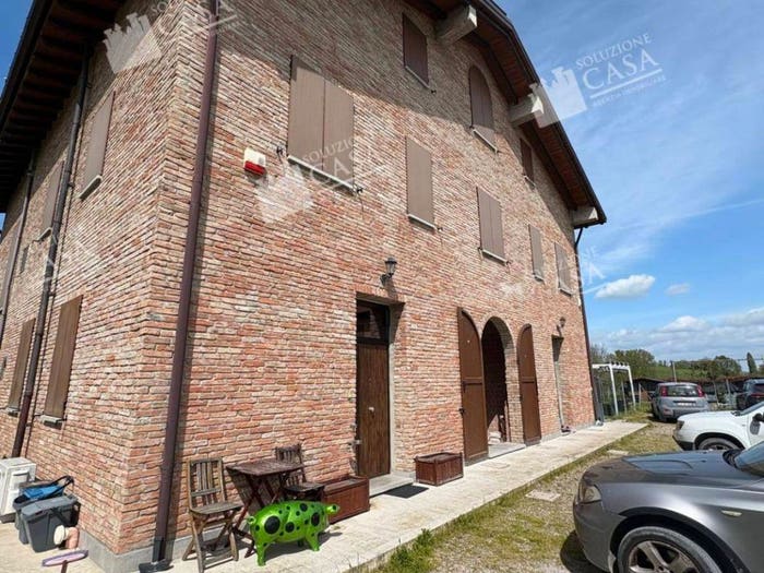 Casa con 6 locali in vendita in Centro, Castello d'Argile