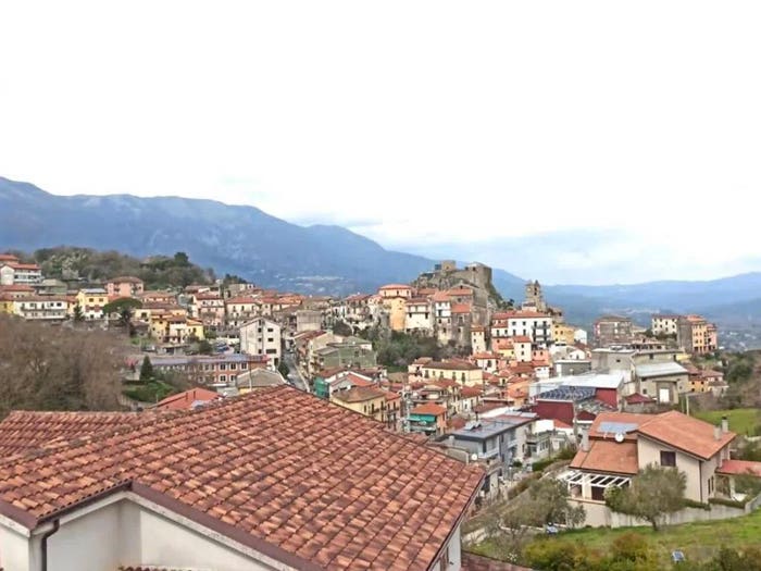 Appartamento trilocale in vendita in Via A De Gasperi, Centro, Oliveto Citra
