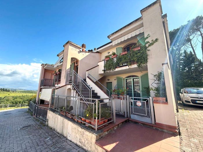 Appartamento trilocale in vendita in Via di Carcheri, Lastra a Signa