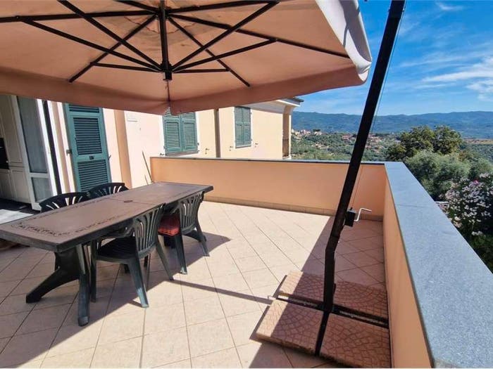 Appartamento trilocale in vendita in Via San Leonardo, Gorleri, Diano Marina