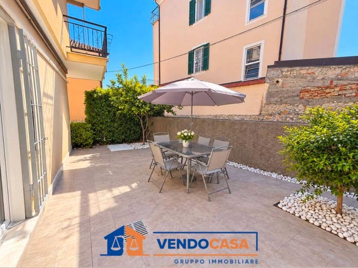 Appartamento bilocale in vendita in Via Aurelia, Centro, Loano