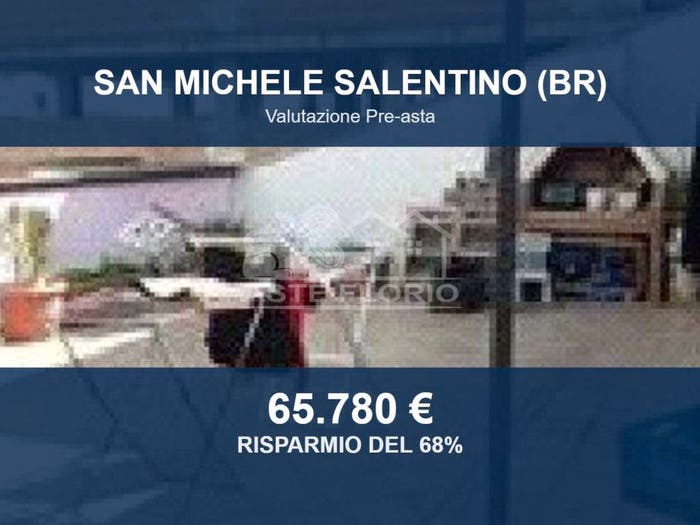 Appartamento con 6 locali in vendita in Via PIETRO LORENZETTI, San Michele Salentino