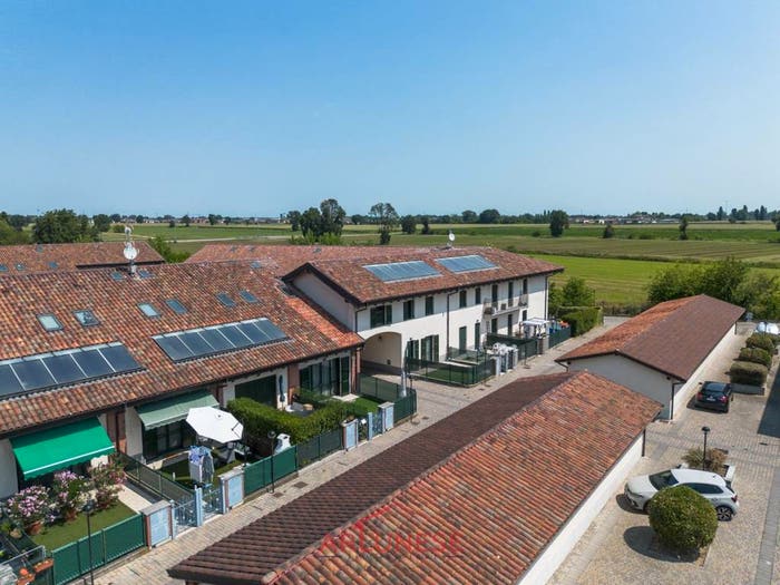 Casa quadrilocale in vendita in Cascina San Tomaso, Villanova del Sillaro