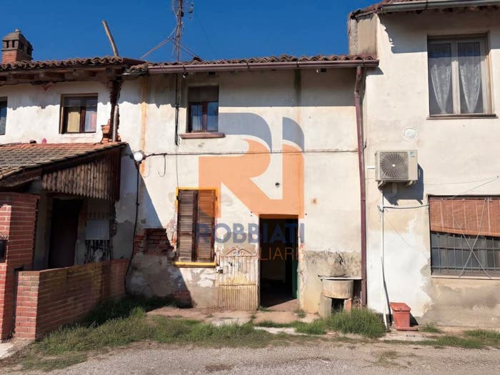 Casa monolocale in vendita in Via Privata Papa Giovanni XXIII, Centro, Sommo