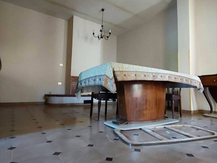 Appartamento quadrilocale in vendita in Complesso residenziale Indirizzo non visibile, Centro, Taurianova