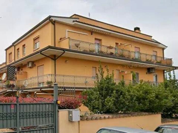Appartamento trilocale in vendita in Via Bagnatica, Valle Muricana, Roma