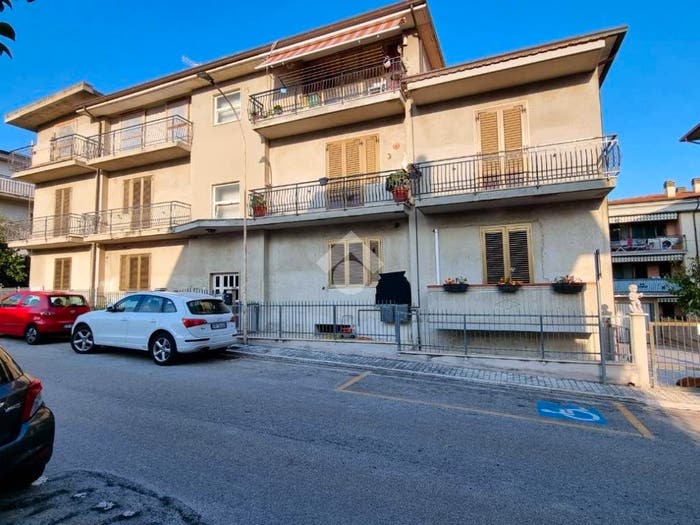 Appartamento con 5 locali in vendita in Via Alessandro Manzoni, Centobuchi, Monteprandone